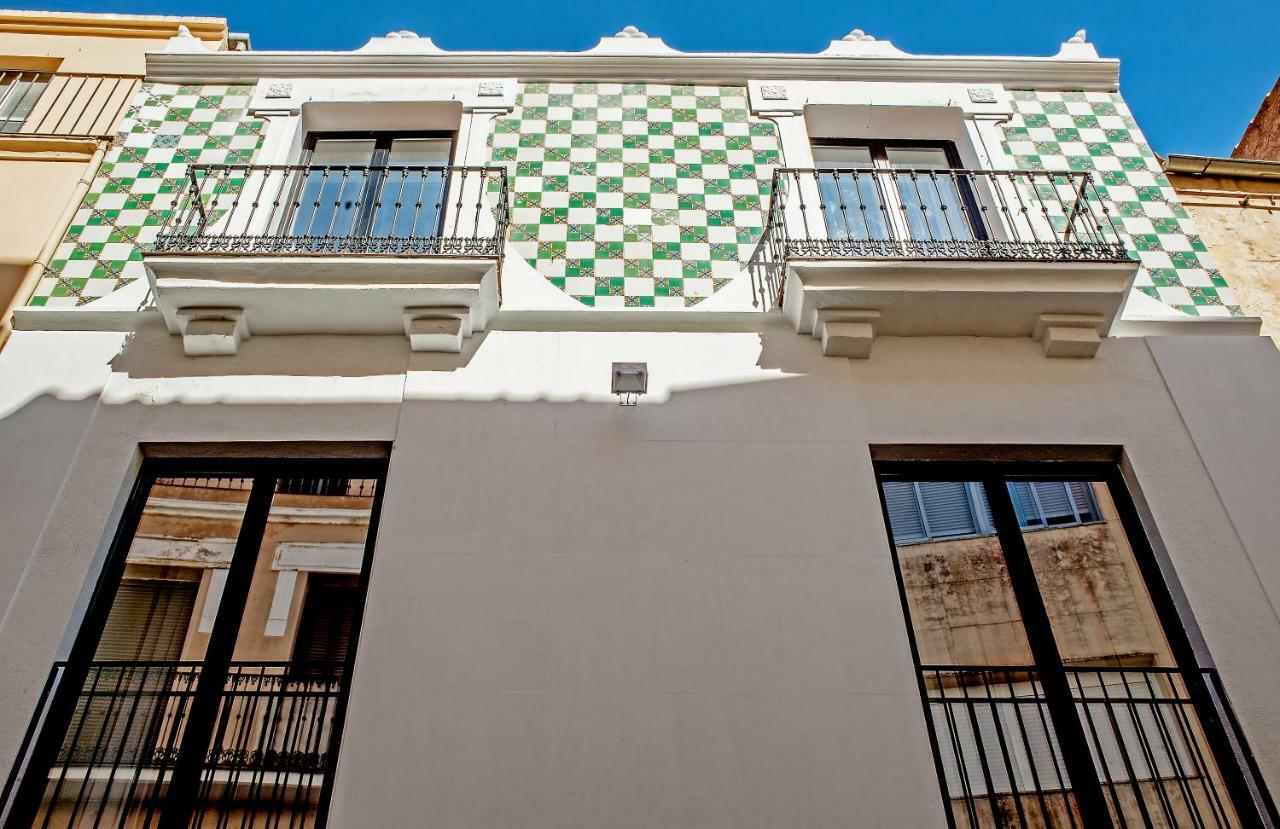 Apartamentos Turisticos Moret11-1A กาเซเรส ภายนอก รูปภาพ