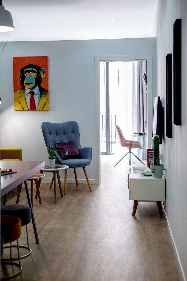 Apartamentos Turisticos Moret11-1A กาเซเรส ภายนอก รูปภาพ
